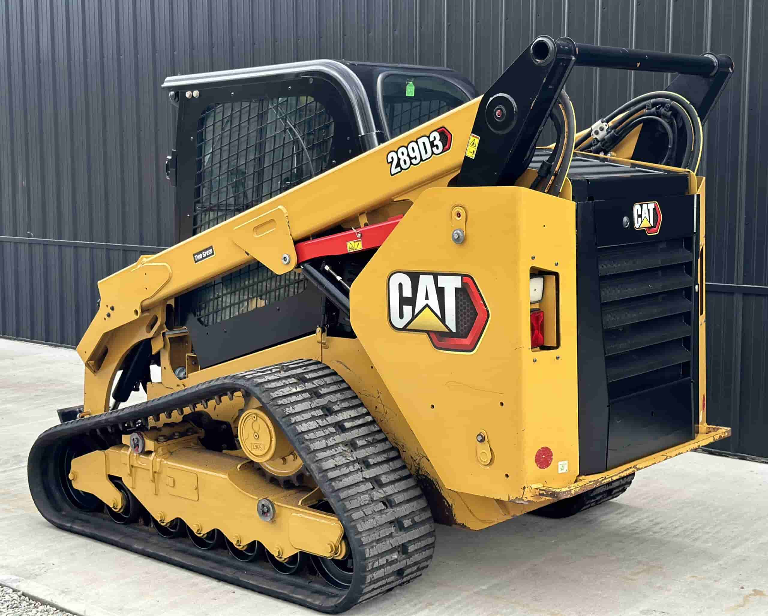 2021 CAT 289D3
